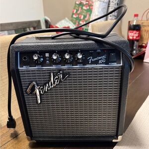 Fender Frontman 10G Silver and Black Amplifier